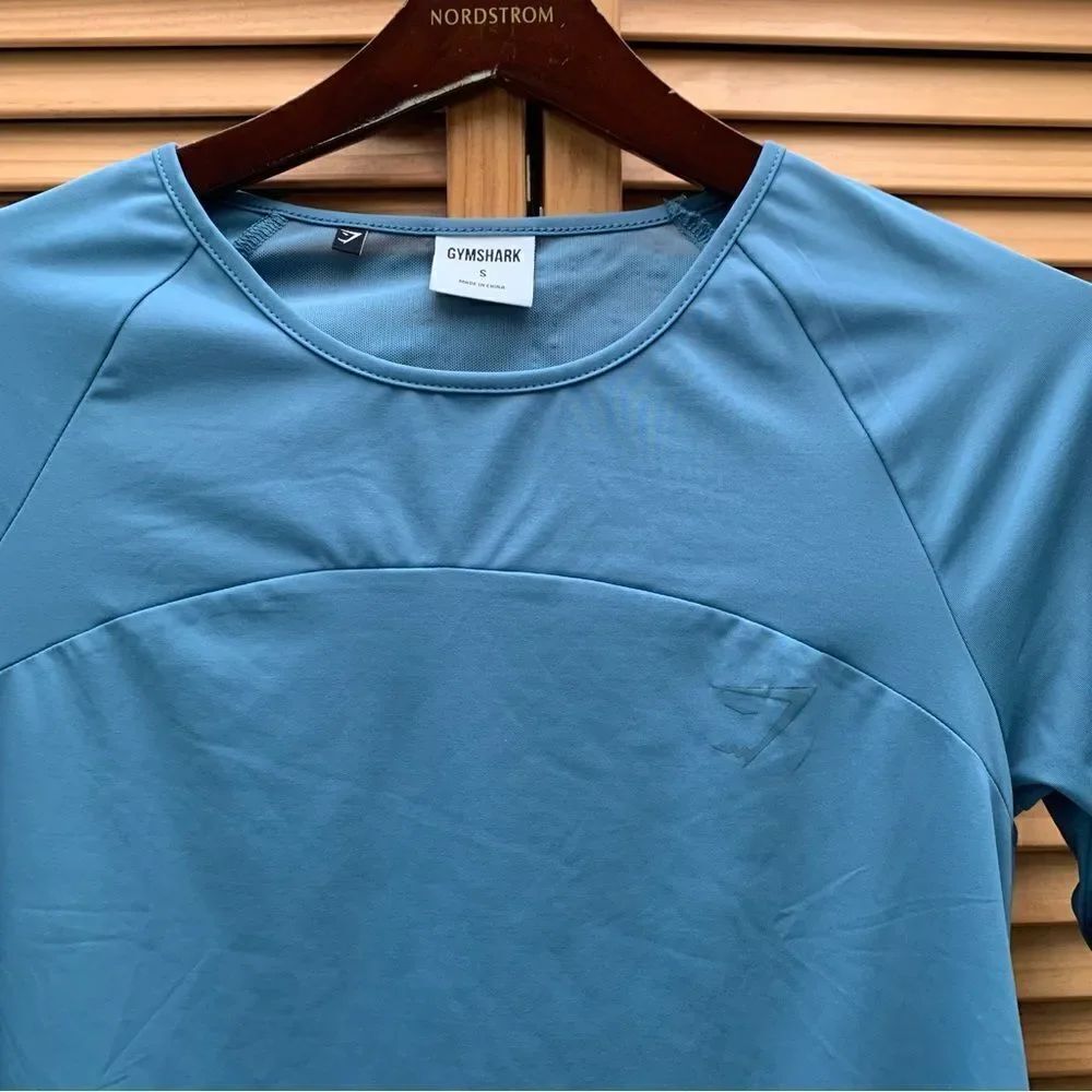Gymshark Long Sleeve Size Small - Picture 5 of 6